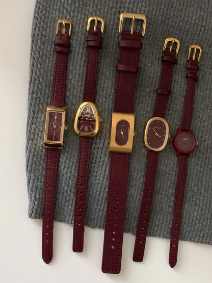 Montre Élégante Femme - Bracelet Cuir Rouge Bordeaux