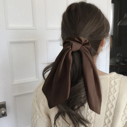 Foulard Satin pour Cheveux avec Grand Nœud - Élégant Bandeau Rétro