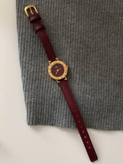 Montre Élégante Femme - Bracelet Cuir Rouge Bordeaux