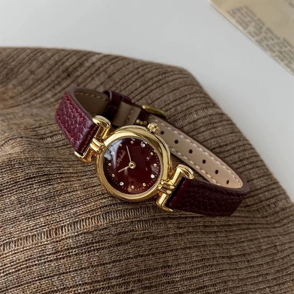 Montre Élégante Femme - Bracelet Cuir Rouge Bordeaux